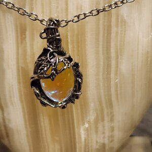 Oval Pendant Necklace